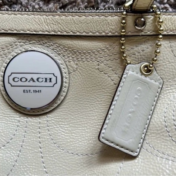 Coach Ivory Leather Shoulder Bag - Picture 2 of 5